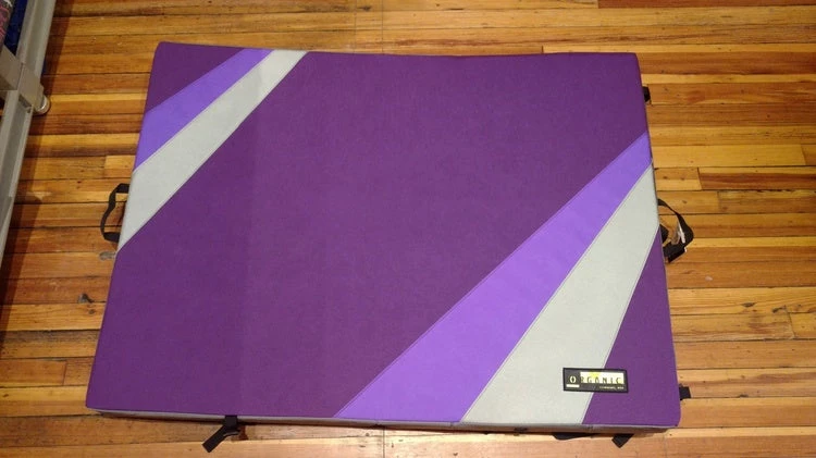 Second Gear WNC Organic Climbing Simple Pad Crash Pad (Color Patterns Vary)