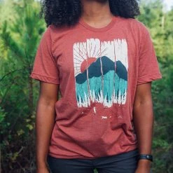 Second Gear WNC Women Menottees Day Ridge Tee, Rusty Red, S